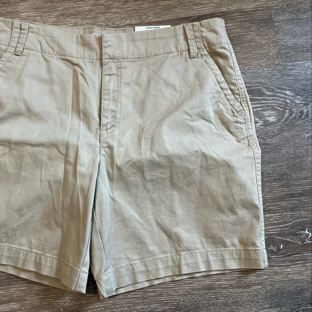 Women’s Charter Club Beige size 8 Core Shorts NWT